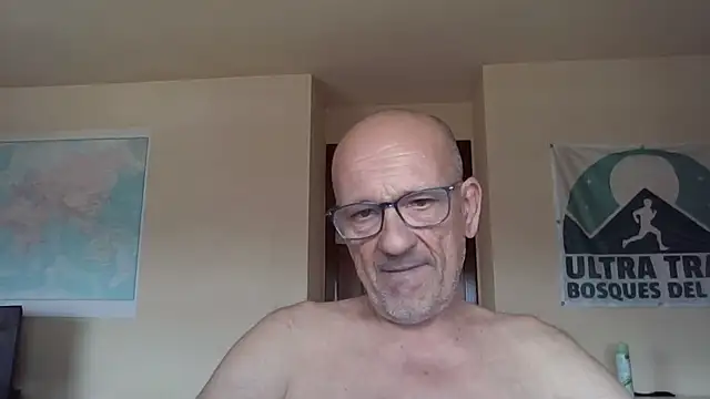 Snapshot of llopaco chatting on September 20, 2025, 10:49 am llopaco online show from September 20, 2025, 10:49 am