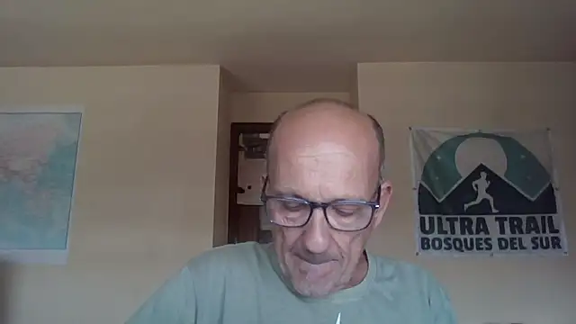 Snapshot of llopaco chatting on October 13, 2025, 10:48 am llopaco online show from October 13, 2025, 10:48 am