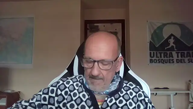 Snapshot of llopaco chatting on December 16, 2025, 11:59 am llopaco online show from December 16, 2025, 11:59 am