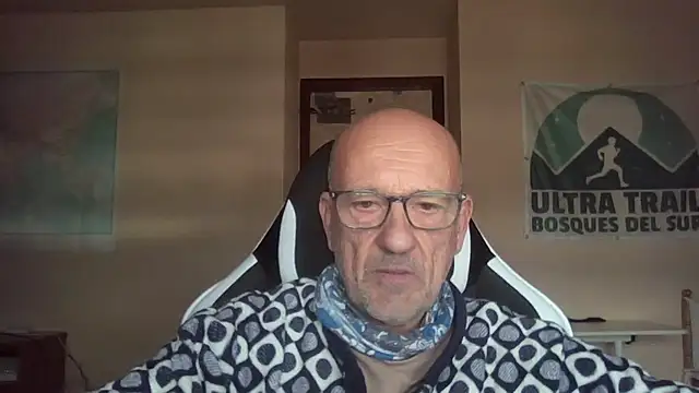 Snapshot of llopaco chatting on December 22, 2025, 12:57 pm llopaco online show from December 22, 2025, 12:57 pm