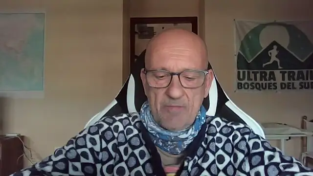 Snapshot of llopaco chatting on January 19, 2026, 2:43 pm llopaco online show from January 19, 2026, 2:43 pm