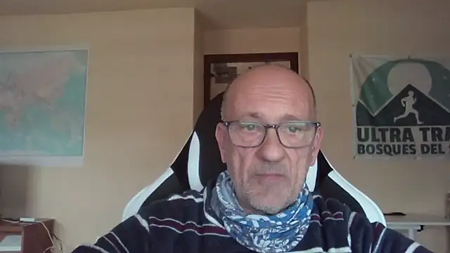 Snapshot of llopaco chatting on February 1, 2026, 12:15 pm llopaco online show from February 1, 2026, 12:15 pm