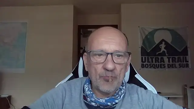 Snapshot of llopaco chatting on February 11, 2026, 1:27 pm llopaco online show from February 11, 2026, 1:27 pm