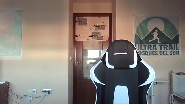 Snapshot of llopaco chatting on February 22, 2026, 5:22 pm llopaco online show from February 22, 2026, 5:22 pm