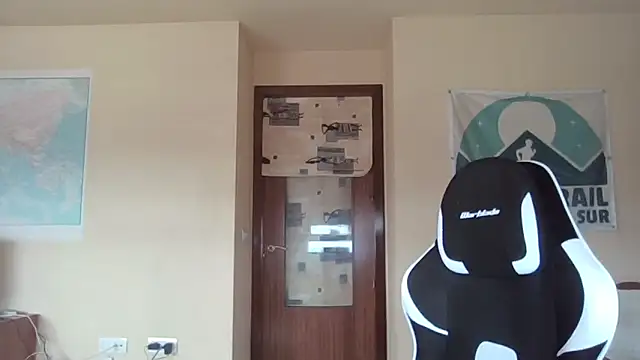 Snapshot of llopaco chatting on February 28, 2026, 10:16 am llopaco online show from February 28, 2026, 10:16 am