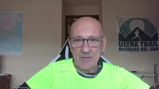 Snapshot of llopaco chatting on March 8, 2026, 11:25 am llopaco online show from March 8, 2026, 11:25 am