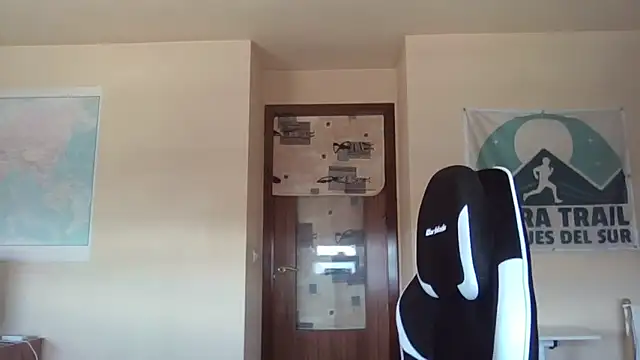 Snapshot of llopaco chatting on March 11, 2026, 10:54 am llopaco online show from March 11, 2026, 10:54 am