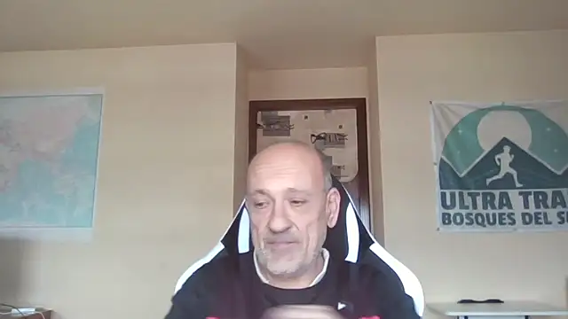 Snapshot of llopaco chatting on March 21, 2026, 10:53 am llopaco online show from March 21, 2026, 10:53 am