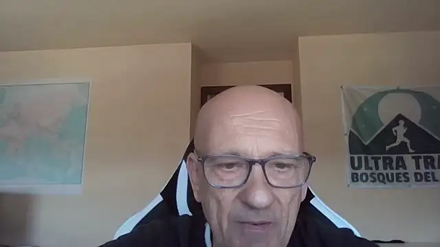 Snapshot of llopaco chatting on March 28, 2026, 11:21 am llopaco online show from March 28, 2026, 11:21 am