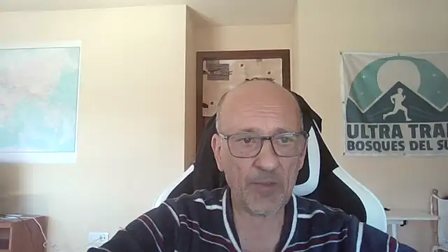 Snapshot of llopaco chatting on May 21, 2026, 9:38 am llopaco online show from May 21, 2026, 9:38 am