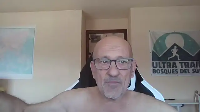 Snapshot of llopaco chatting on May 31, 2026, 10:11 am llopaco online show from May 31, 2026, 10:11 am