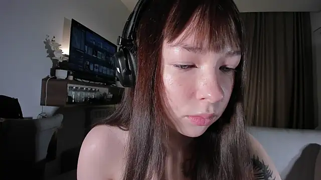 Snapshot of Sindy_Juxx chatting on April 14, 2026, 2:56 pm Sindy Juxx online show from April 14, 2026, 2:56 pm