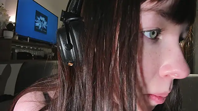 Snapshot of Sindy_Juxx chatting on April 18, 2026, 7:07 pm Sindy Juxx online show from April 18, 2026, 7:07 pm