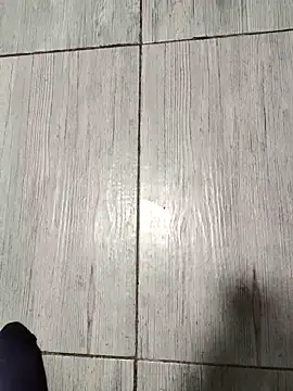 Loly2025 online show from March 5, 2025, 7:49 pm