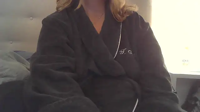 sizha6 online show from October 13, 2025, 7:30 am