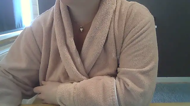 Snapshot of sizha6 chatting on June 15, 2026, 5:26 pm sizha6 online show from June 15, 2026, 5:26 pm