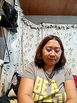 hotchubby88 online show from September 29, 2025, 7:35 am