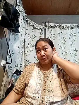 hotchubby88 online show from October 4, 2025, 10:41 pm