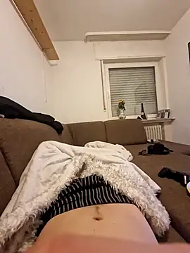 DerechteJunge online show from March 21, 2026, 8:45 pm