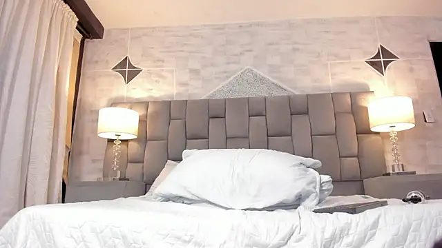 JacobRoberts1 online show from February 28, 2025, 8:09 am