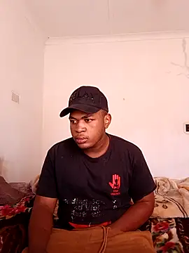 Snapshot of bosszonke123 chatting on April 18, 2026, 7:34 am bosszonke123 online show from April 18, 2026, 7:34 am