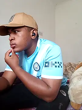 Snapshot of bosszonke123 chatting on May 5, 2026, 8:00 am bosszonke123 online show from May 5, 2026, 8:00 am