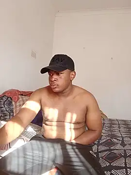 Snapshot of bosszonke123 chatting on May 20, 2026, 12:33 pm bosszonke123 online show from May 20, 2026, 12:33 pm
