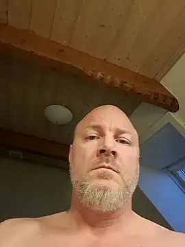 Snapshot of Lucifer29cm chatting on February 15, 2025, 6:02 am Lucifer29cm online show from February 15, 2025, 6:02 am