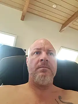 Snapshot of Lucifer29cm chatting on February 15, 2025, 9:16 am Lucifer29cm online show from February 15, 2025, 9:16 am