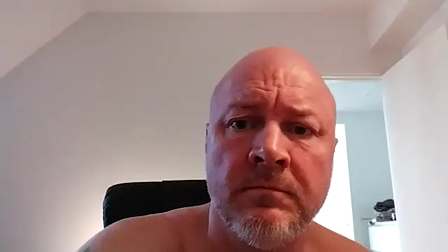 Snapshot of Lucifer29cm chatting on March 1, 2025, 2:13 pm Lucifer29cm online show from March 1, 2025, 2:13 pm