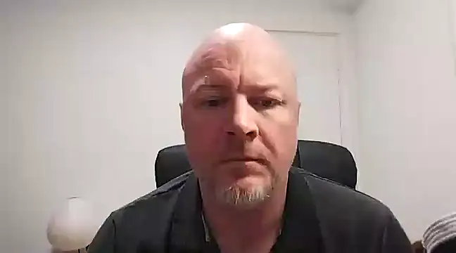 Snapshot of Lucifer29cm chatting on March 8, 2025, 2:45 am Lucifer29cm online show from March 8, 2025, 2:45 am