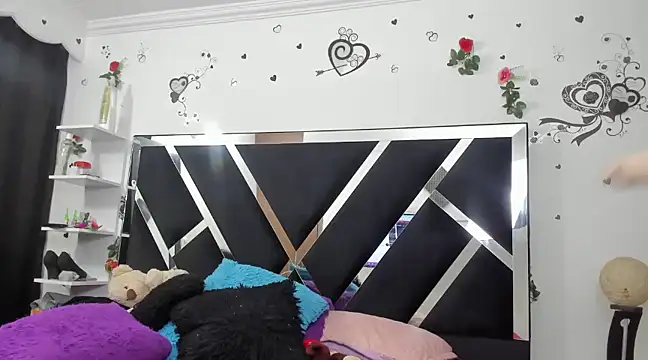 vemon room online show from February 15, 2025, 10:42 pm