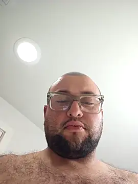 Snapshot of Sexoso69thebear chatting on December 3, 2025, 3:58 am Sexoso69thebear online show from December 3, 2025, 3:58 am