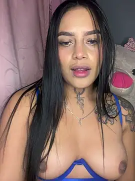 Emily sharlot online show from April 10, 2026, 6:29 am