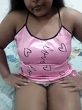 Snapshot of SLbeaty chatting on July 22, 2026, 3:31 am SLbeaty online show from July 22, 2026, 3:31 am