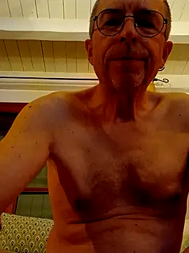 Xavspank2 online show from April 4, 2026, 7:22 pm