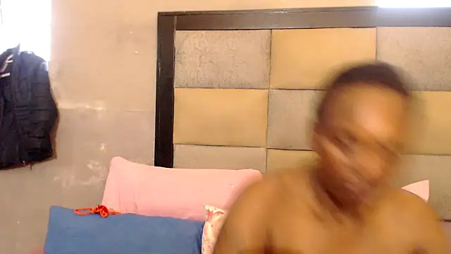 DIVAASS1 online show from March 5, 2026, 8:32 am