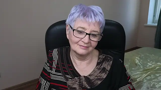 Sandra Snowflake online show from March 13, 2025, 10:36 am