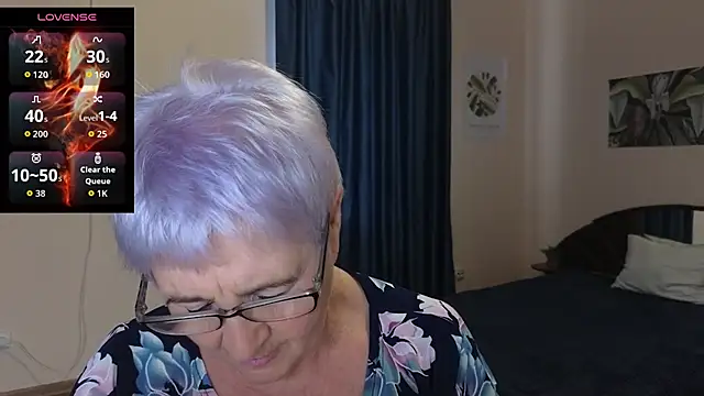 Sandra Snowflake online show from October 23, 2025, 10:58 am