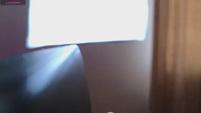 Snapshot of Sandra_Snowflake chatting on May 4, 2026, 11:06 am Sandra Snowflake online show from May 4, 2026, 11:06 am