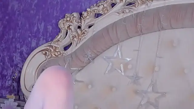 Snapshot of BECKI_VRES chatting on February 20, 2025, 2:13 pm BECKI VRES online show from February 20, 2025, 2:13 pm