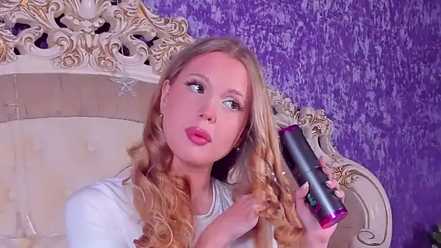 Snapshot of BECKI_VRES chatting on March 6, 2025, 11:47 am BECKI VRES online show from March 6, 2025, 11:47 am