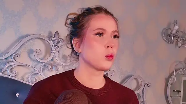 Snapshot of BECKI_VRES chatting on September 28, 2025, 8:47 pm BECKI VRES online show from September 28, 2025, 8:47 pm