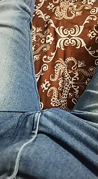 desi pb02 online show from February 17, 2025, 12:59 pm