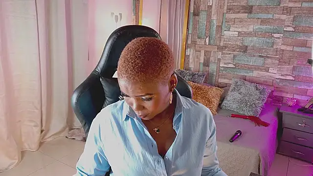 Snapshot of DashaSousaa chatting on September 13, 2025, 1:55 pm DashaSousaa online show from September 13, 2025, 1:55 pm