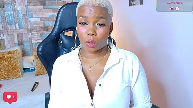 Snapshot of DashaSousaa chatting on April 9, 2026, 1:16 am DashaSousaa online show from April 9, 2026, 1:16 am