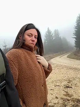 Snapshot of AvaFlowers6 chatting on December 18, 2025, 8:09 am AvaFlowers6 online show from December 18, 2025, 8:09 am