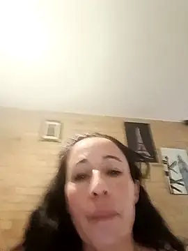 Coeur de luxure online show from February 23, 2025, 7:49 pm