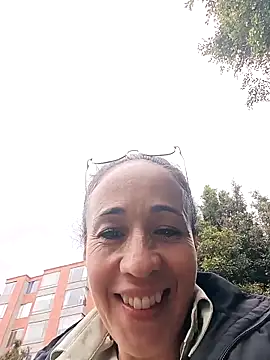 Coeur de luxure online show from November 19, 2025, 7:25 pm