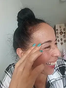 Coeur de luxure online show from March 6, 2026, 5:42 pm